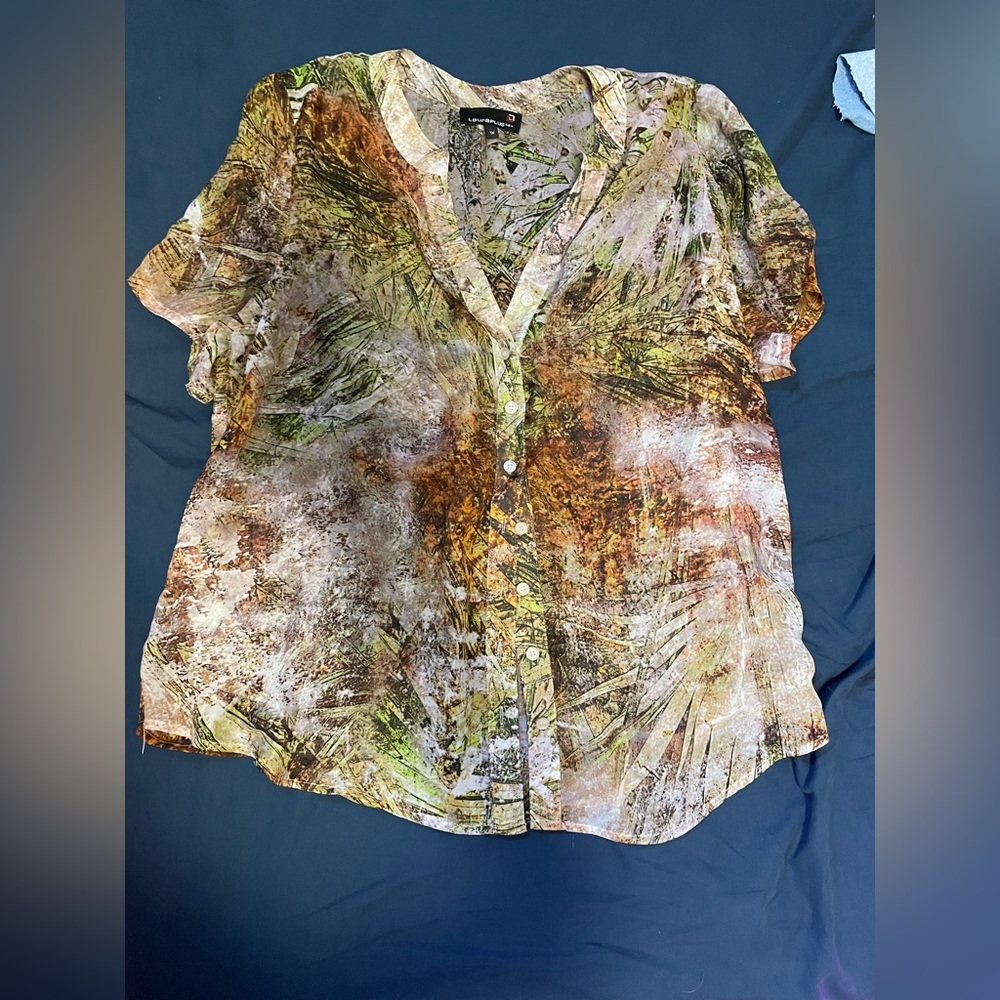 Flowey light top